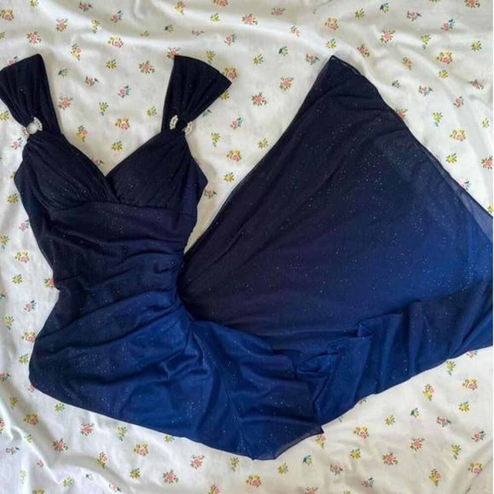 Gorgeous Vintage Y2K Shimmery Deep Blue Ombré Maxi Dress